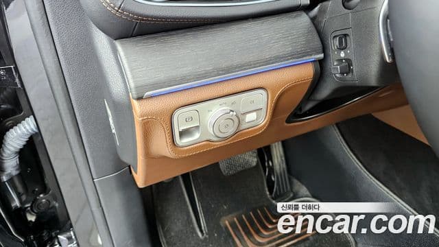 Mercedes-Benz GLE-Class 2024 — Şəkil 34/34
