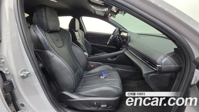 Hyundai Avante 2022 — ფოტო 10/20