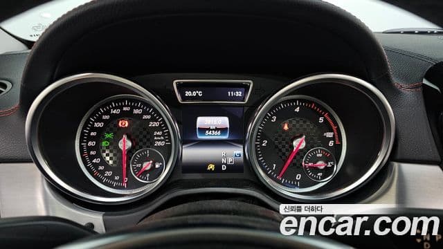 Mercedes-Benz GLE-Class 2018 — ფოტო 5/20
