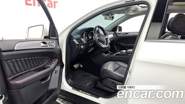 Mercedes-Benz GLE-Class 2018 — ფოტო 12/20
