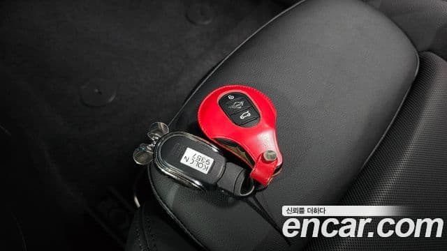 Mini Cooper 2022 — фото 14 из 20