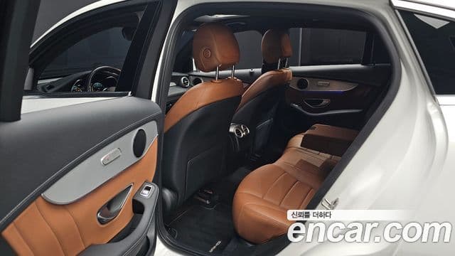 Mercedes-Benz GLC-Class 2023 — Şəkil 12/20