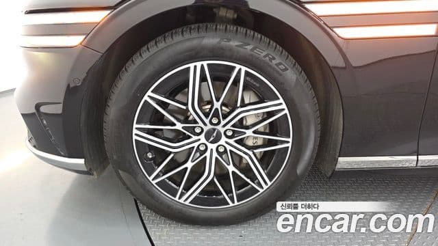 Genesis G90 2022 — фото 5 из 20