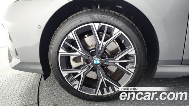 BMW 2 Series Gran Coupe 2025 — Фото 5/20