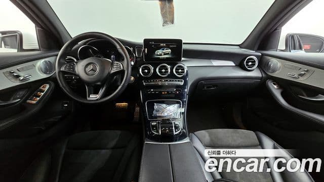 Mercedes-Benz GLC-Class 2019 — ფოტო 7/20