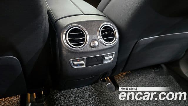 Mercedes-Benz GLC-Class 2019 — ფოტო 2/33