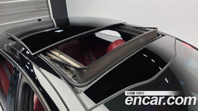 Kia Stinger 2019 — ფოტო 19/20