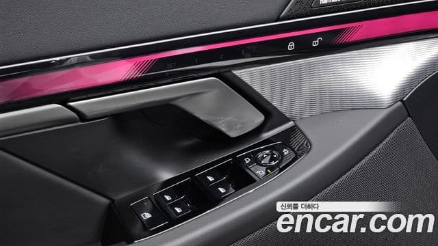BMW 5 Series 2025 — Şəkil 19/20