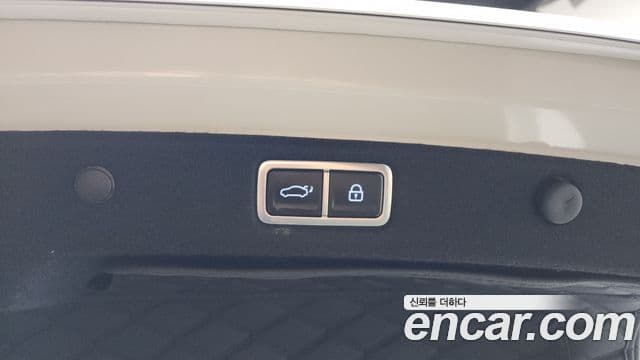 Hyundai Grandeur 2024 — ფოტო 16/20