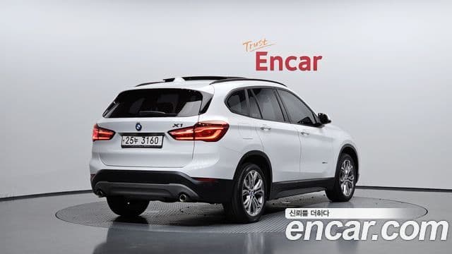 BMW X1 2018 — Şəkil 2/20