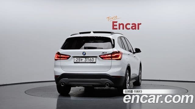 BMW X1 2018 — Şəkil 4/20