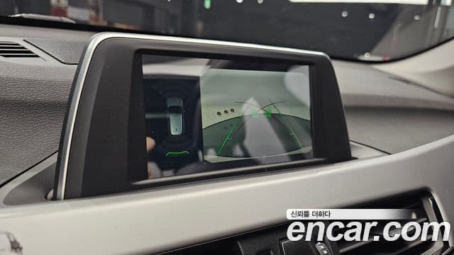 BMW X1 2018 — Şəkil 15/20