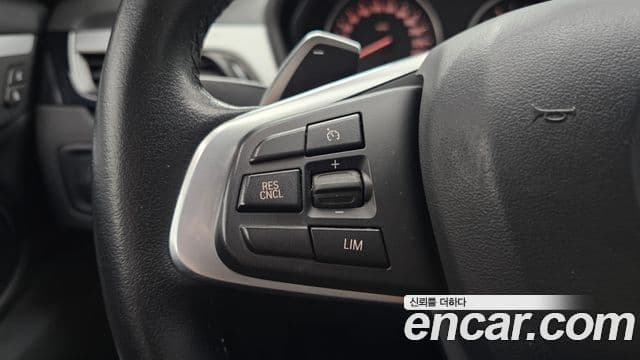 BMW X1 2018 — Şəkil 17/20