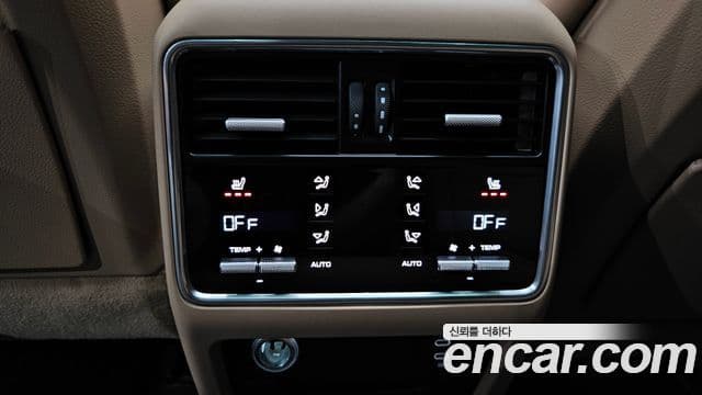 Porsche Cayenne 2022 — Şəkil 19/20