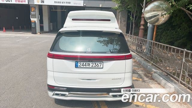 Kia Carnival 2023 — Фото 3/20