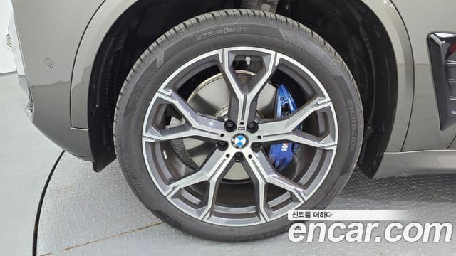 BMW X5 2025 — ფოტო 5/20
