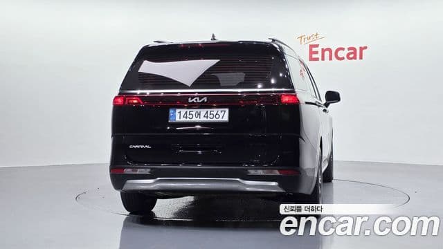 Kia Carnival 2022 — Фото 4/20