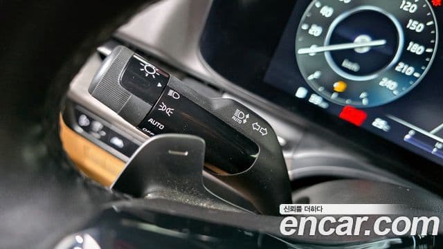 Kia Carnival 2022 — Фото 20/20