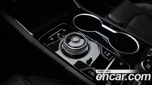 Kia K5 2023 — Şəkil 7/20