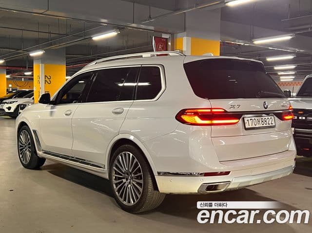BMW X7 2023 — Şəkil 3/20