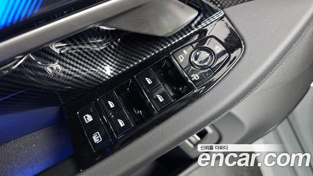BMW M5 2025 — Photo 40/40