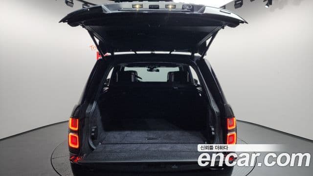 Land Rover Range Rover 2019 — Şəkil 18/20