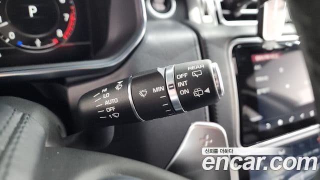 Land Rover Range Rover 2019 — Photo 39/39