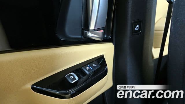 Kia Carnival 2020 — Фото 19/20