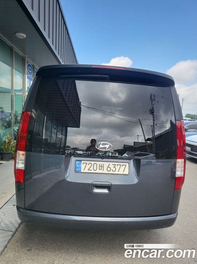 Hyundai Staria 2022 — Şəkil 3/16