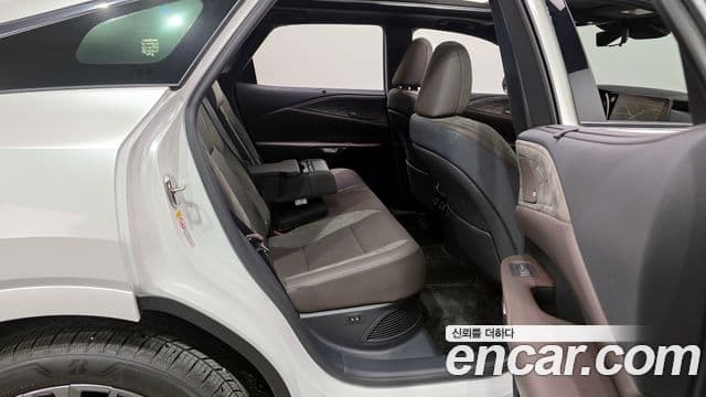 Lexus RX350h 2025 — ფოტო 11/20