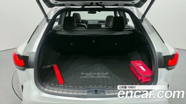 Lexus RX350h 2025 — фото 18 из 20
