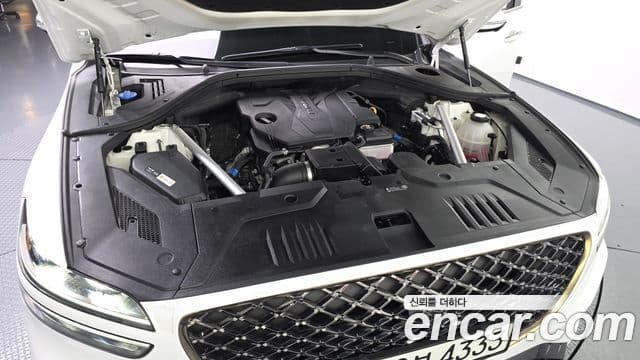 Genesis GV70 2021 — ფოტო 6/20