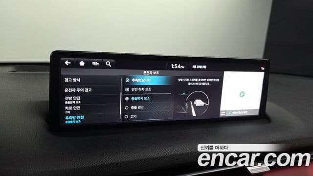 Genesis GV70 2021 — ფოტო 16/20