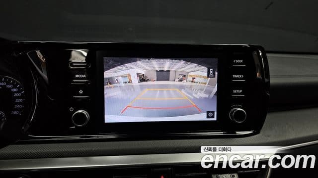Kia K5 2022 — фото 13 из 20