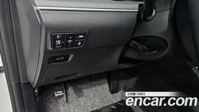 Kia K5 2022 — фото 16 из 20