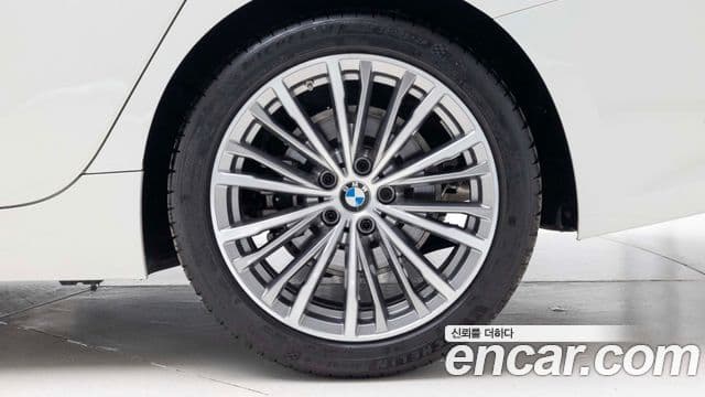 BMW 3 Series 2022 — Şəkil 4/20