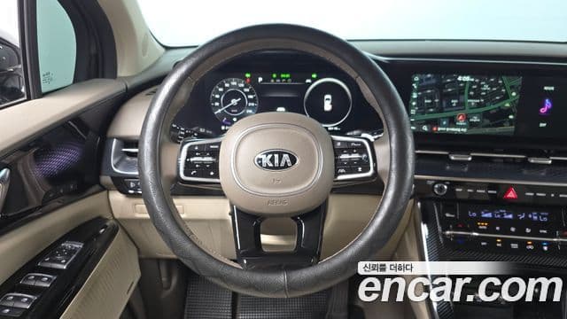 Kia Carnival 2021 — Şəkil 13/20