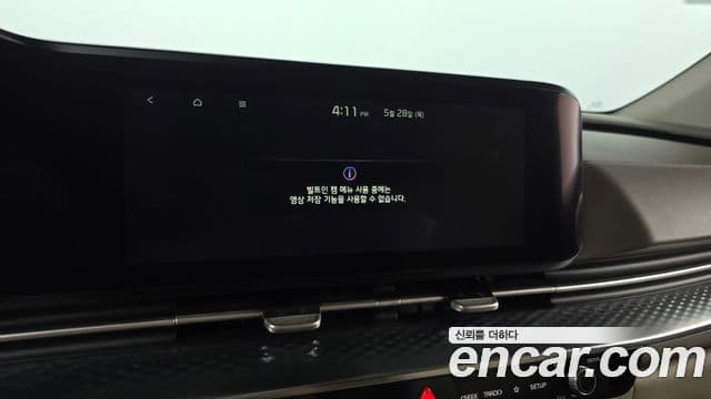 Kia Carnival 2021 — Şəkil 16/20