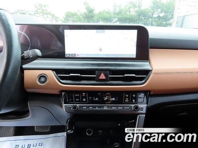 Kia Seltos 2024 — Şəkil 17/20