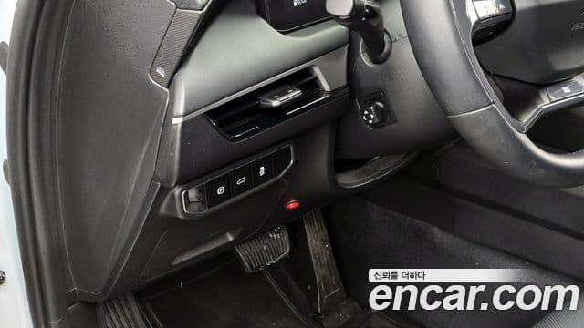 Kia K8 2024 — ფოტო 16/20
