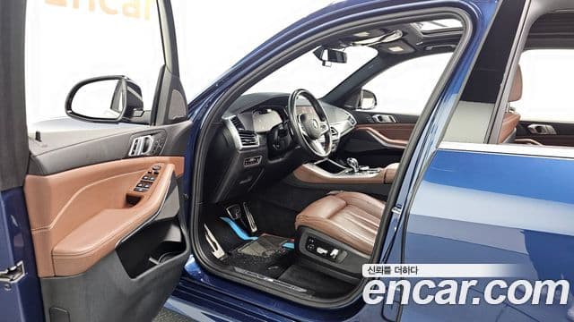BMW X5 2019 — Фото 10/20