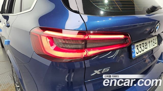 BMW X5 2019 — ფოტო 12/32