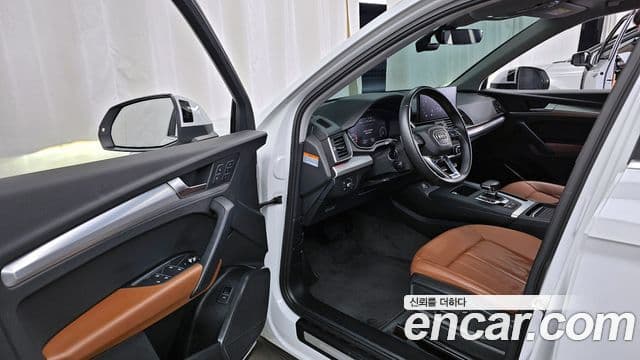 Audi Q5 2021 — Photo 4/20
