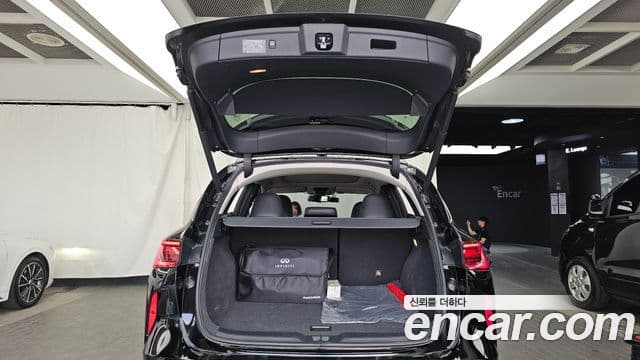 Infiniti QX50 2019 — Photo 22/31
