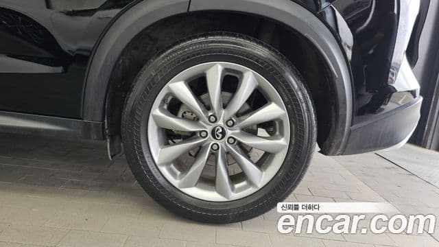 Infiniti QX50 2019 — Photo 18/31