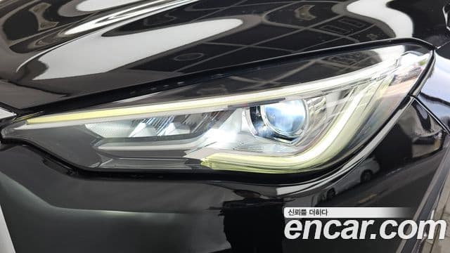 Infiniti QX50 2019 — Photo 3/31