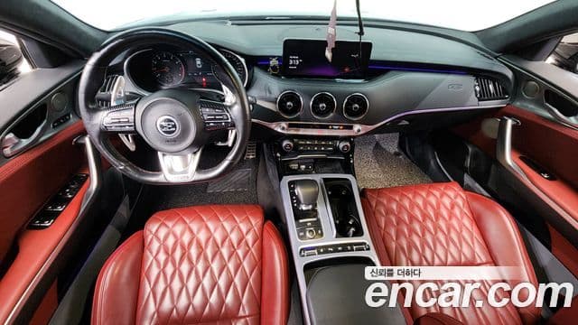 Kia Stinger 2020 — Фото 7/20