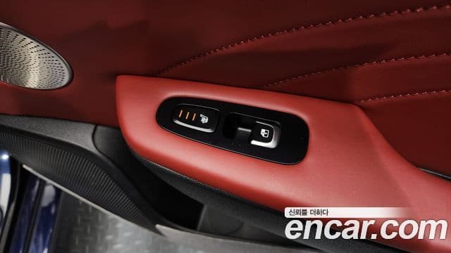 Kia Stinger 2020 — Фото 12/20