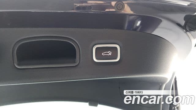 Kia Stinger Meister 2020 — Photo 18/32