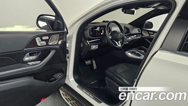 Mercedes-Benz GLE-Class 2022 — ფოტო 9/20